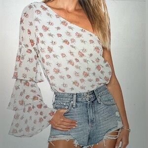Lovers and Friends x REVOLVE Ivy Top in Ditsy Floral
